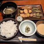 Tori gen - 串焼き定食¥1000-