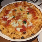 Italian Kitchen VANSAN - 本場ナポリのマルゲリータ