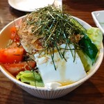 Yakimono Ya Kei - お手製豆富のサラダ
