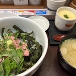海鮮丼 日の出 - 