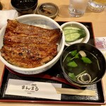 まんまる - まんまる丼1500円