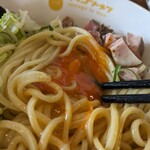 らーめん つけめん 大黒屋KAI - 卵黄攻めまーす。あーあ、やっちゃった。
