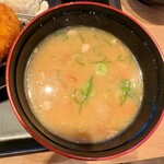 Matsunoya - 「得朝ささみ&コロッケ定食(豚汁変更)」(590円)の豚汁