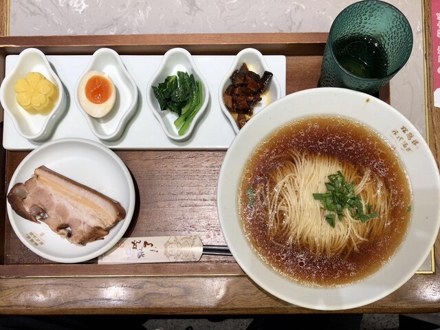 ベニハルカ　ひとり歩き　莞爾　大久保　蘇州　山ねこ ベニハルカひとり歩き莞爾大久保蘇州山ねこ