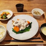 丸の内 タニタ食堂 - 