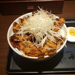 十勝 豚丼 なまらうまいっしょ! 関内店 - 