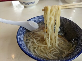 Teuchiramenhommaru - 太さが異なる手打ち麺♪