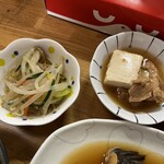 知床らうす亭 - ナムル　豆腐と豚肉煮物