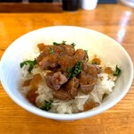 麺麓menroku - 期間限定の紀州鴨と新玉ねぎ丼小（420円）