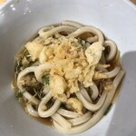 自家製さぬきうどんと肉 新橋甚三 - 天かすトッピング