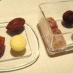 ラール・エ・ラ・マニエール - ミニマカロン＆フィナンシェ、トリュフ、フルーツパテ、どれも美味♪