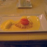 銀座 シェ・トモ - クレープシュゼット(正式名称は失念)(12階ダイニングにて)。