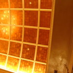 銀座 シェ・トモ - 天井