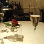 ラール・エ・ラ・マニエール - グラスシャンパーニュ