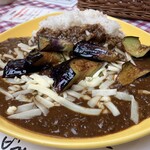 240500678 - キーマカレー、麦飯に変更、トッピングでとろけるチーズ