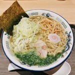 Sharin - ニラそば　840円