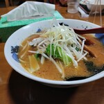 Seisei Izakaya - 味噌ラーメン＋チャーシュー825円