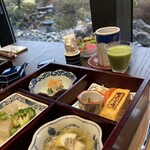 雲仙宮崎旅館 - お目覚めの雫は、キウィのスムージー