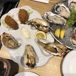 8TH SEA OYSTER Bar - 