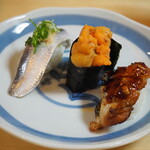 Sushi Wakura - お寿司おまかせ5貫（鰯、雲丹、鰻）