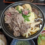 Nakamuraya - 肉豆腐近景。肉豆腐と云うよりすき焼きだ。