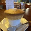 六盛　スフレ・カフェコーナー茶庭