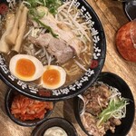 元祖三河味噌ラーメン おかざき商店 - 