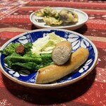 百姓屋敷 じろえむ - 鶏ソーセージ