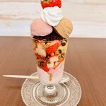 ファヴォリ - 後ろから