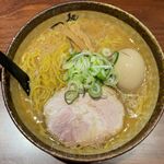 Menya Tsukushi - 味噌ラーメン930円+煮玉子130円=1060円