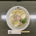 らぁめん登里勝 - はまぐり塩らぁめん＋味玉