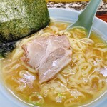 家系ラーメン まこと家 - 