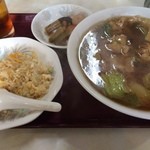 砂子食堂 - 