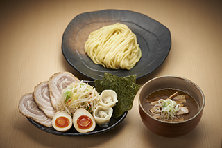 写真 : つけ麺屋 やすべえ 渋谷店 - 渋谷/つけ麺 | 食べログ