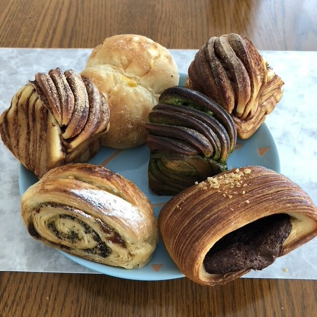 シナモンパン シナモンバン | イギリス生活 はじめました。