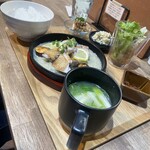 レストランカフェ アンドット - 