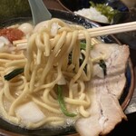 横浜家系ラーメン 喜多見家 - 