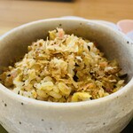 饗庭 - 【ご飯】
⑪ 桜海老の炒飯