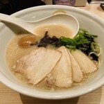 TOKYO豚骨BASE MADE by博多一風堂 - 豚骨特製ラーメン