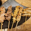 焼きとり 鳥さわ - お任せ5本（せせり、ハツ、皮、つくね、ヤゲン）