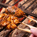 KOBE YAKITORI STAND 野乃鳥 - 料理写真:紀州備長炭を使用し、「ひょうご」地鶏をまるごとお召し上がり下さい