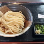 シラカワ - ぶっかけ400円