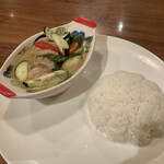 タイ東北料理 イサーン・キッチン - 