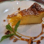 文流 - 松の実とリコッタチーズのケーキ