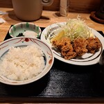 つのはず食堂 - 