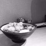 そばの神田東一屋 - #アー写っぽく撮るとこうなる。