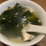 蒋泰樓 - 2024/03/28
      ランチ 海老のチリソース煮 930円
      ✳︎ライス、スープは2杯まで