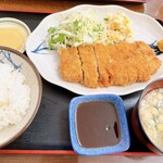 Oshokujidokoro Fuji - トンカツ定食
