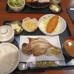 うおよし食堂 - 焼き魚定食