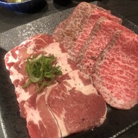 焼肉たけやま - 
